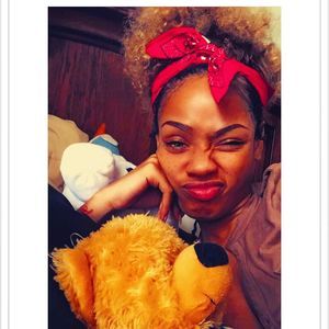 Meet your Posher, Nicole